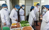 嚴格落實學校主體責任，堅決筑牢食品安全防線