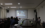 行政第二黨支部組織觀看“以折達(dá)公路問題為案例”警示片，努力推進(jìn)作風(fēng)建設(shè)年教育活動(dòng)