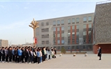 現(xiàn)代農(nóng)業(yè)技術系舉行升國旗儀式